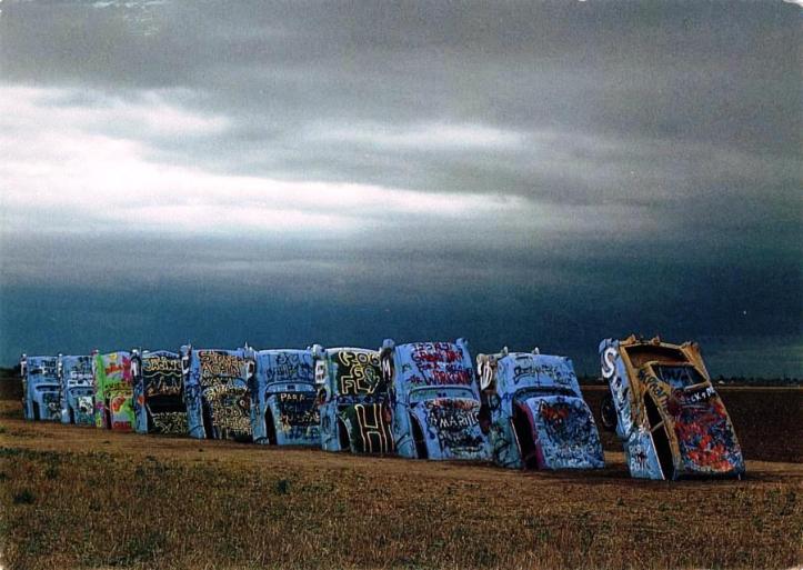 cadillacranch.hanamura.hiroshi.1992